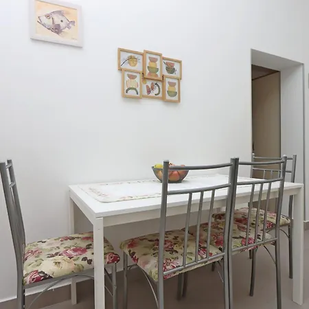 Apartments With A Parking Space Kornic, Krk - 415 Apartment Kornic