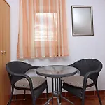 With Parking Space Kornic, Krk - 415 Appartement Kornić
